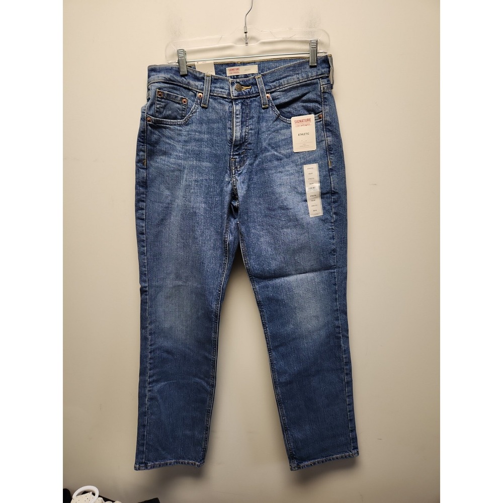 Levi's Signature Jeans Mens 30x30 Athletic‎  Medium Wash Cotton Blend Denim NEW